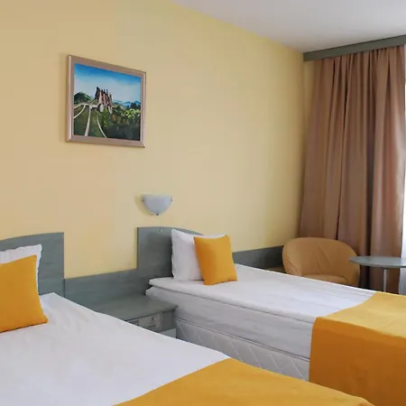 Balkan 4*